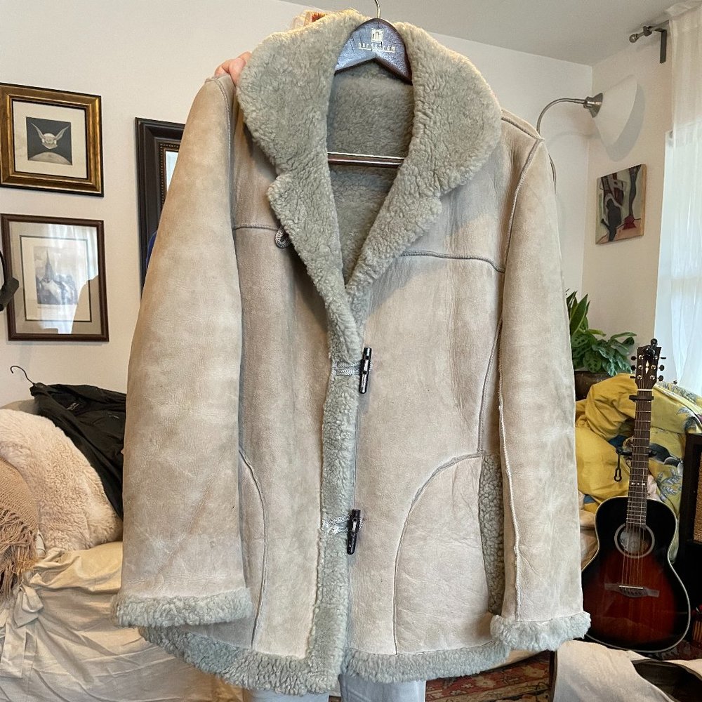Beautiful Women's Size Med. Sheepskin Coat
